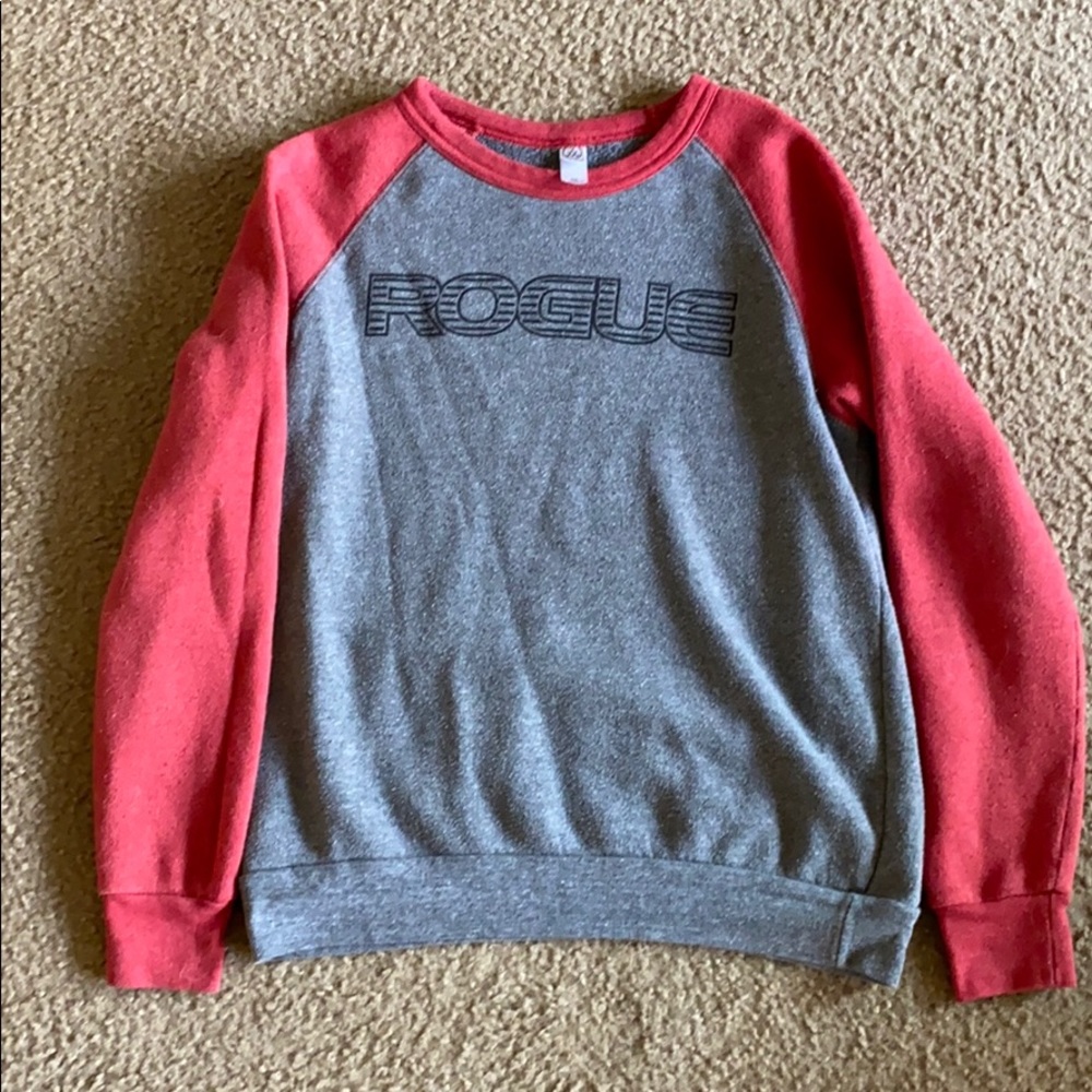 Rogue pullover sweater